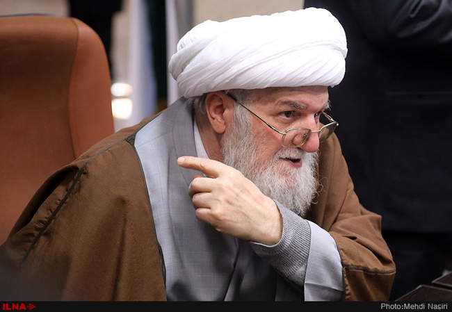 سومین روز ثبت نام داوطلبان مجلس شورای اسلامی و  مجلس خبرگان رهبری - وز