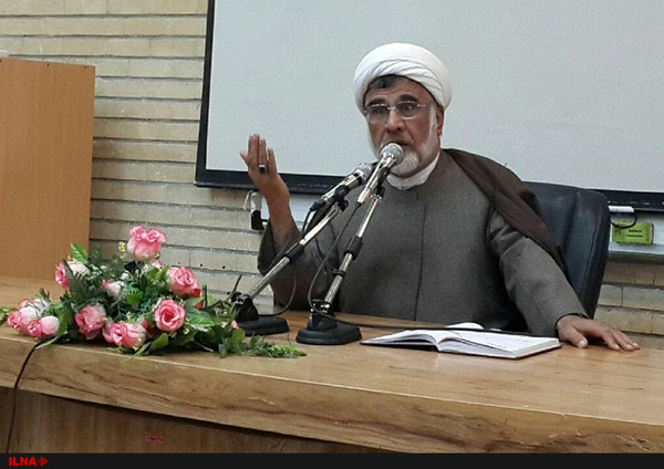 اصلاحات مساله بزرگی است و باید در کشور یک پروژه فرهنگی باشد/ آزادی بیشتر برای رسانه‌ها منجر به تقویت نظام می‌شود