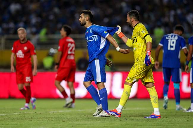 گزارش تصویری دیدار سوپرجام بین تیم‌های استقلال و تراکتور