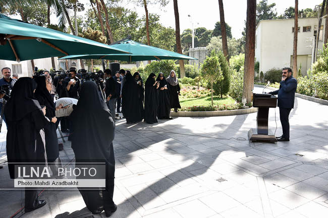 در حاشیه جلسه هیات دولت