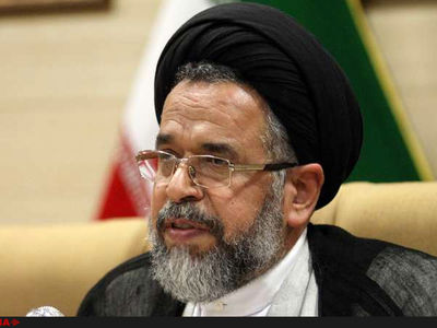 احقاق حق شهروندی و تامین معیشت وظیفه حکومت اسلامی است