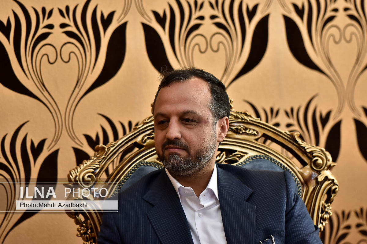 از تاریکخانه خرده‌فروشی اموال تملیکی خارج شدیم/ وام ۲۰۰ میلیون تومانی مستأجران به تایید شورای نگهبان نرسید