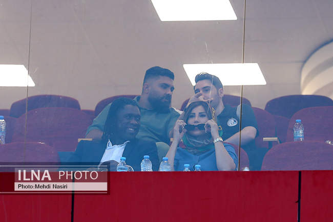 دیدار تیم های فوتبال استقلال تهران و پیکان