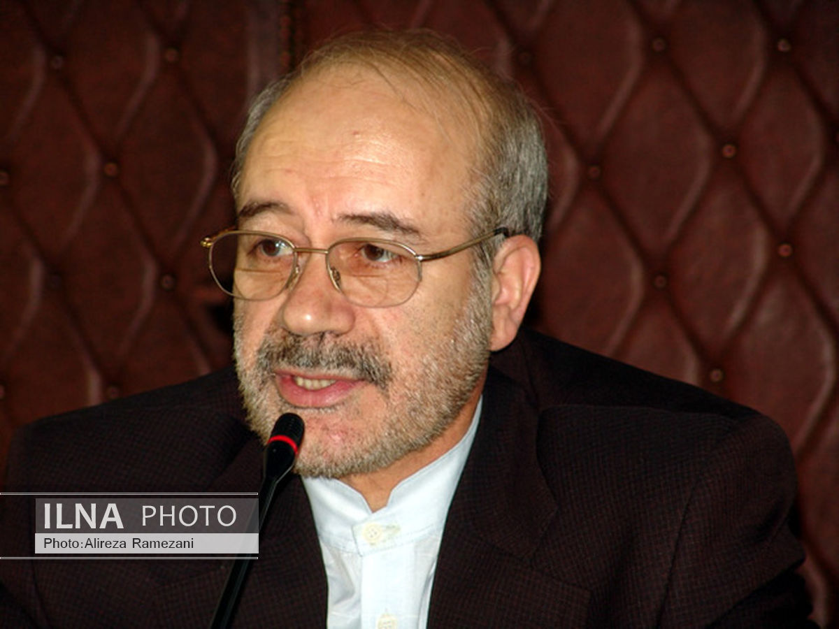 
وضعیت آب‌رسانی به زائران اربعین حسینی بررسی شد 