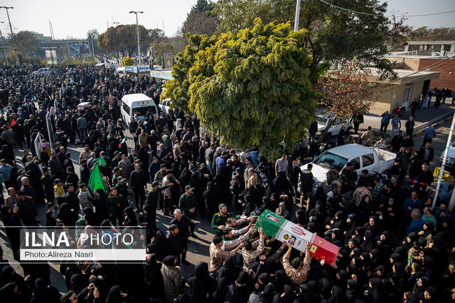 تشییع هشت لاله زهرایی در قزوین