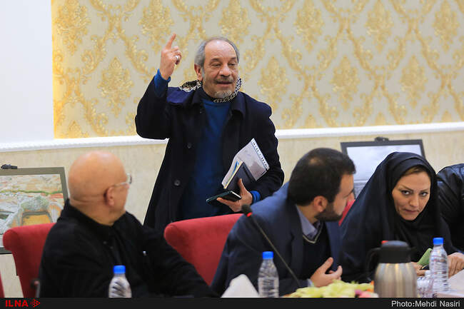 داریوش 