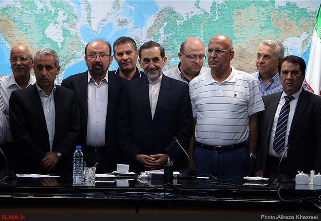 دیدار جمعی از سیاسیون و دانشگاهیان لبنان با دکتر علی اکبر ولایتی