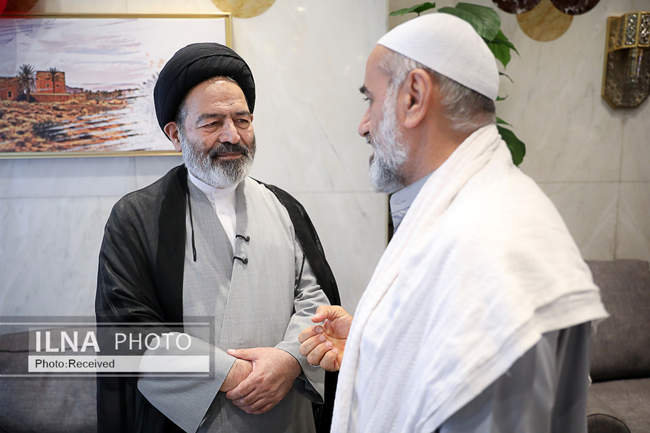  بازدید سرپرست حجاج ایرانی از زائران کشورمان و مرکز پزشکی هلال احمر د