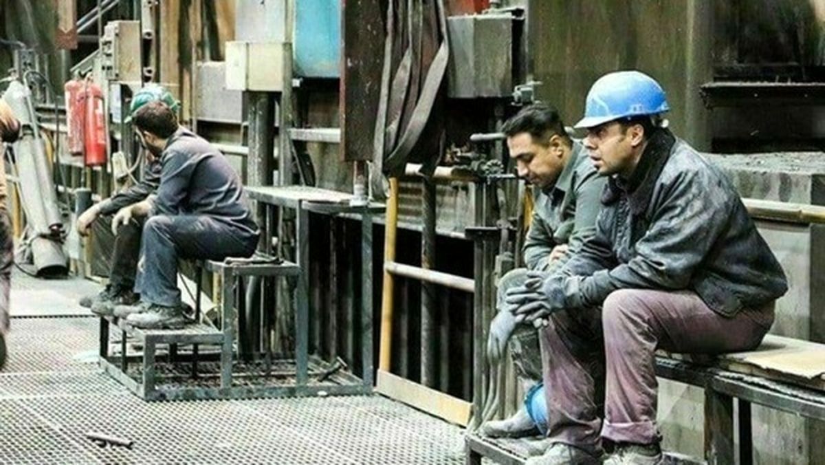 اعتراض کارگران بهمن دیزل به افزایش ساعات کاری 