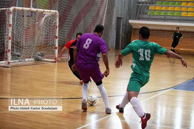 اختتامیه مسابقات فوتسال  کارکنان شرکت توزیع  برق شهرستان اصفهان 