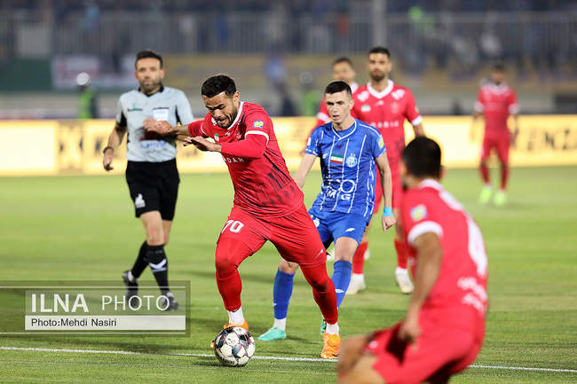 دیدار تیمهای استقلال تهران و پرسپولیس تهران