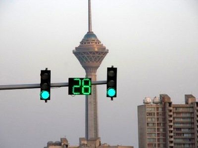 اشکالات چراغ‌های راهنمایی از ۱۸ سال پیش وجود دارد/ بازنگری در نحوه زمانبندی چراغ‌ها