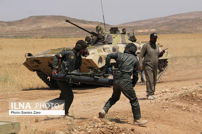 مسابقات اربابان آتش به مناسبت گرامیداشت سوم خرداد در شیراز