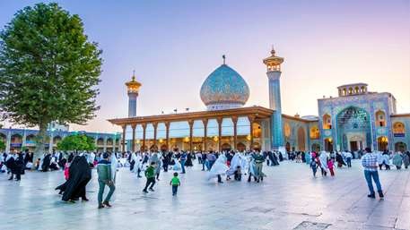 اعزام ۸ تیم عملیاتی هلال‌احمر برای امدادرسانی در حادثه تروریستی شاه‌چراغ/ خبر در حال به‌روزرسانی است…