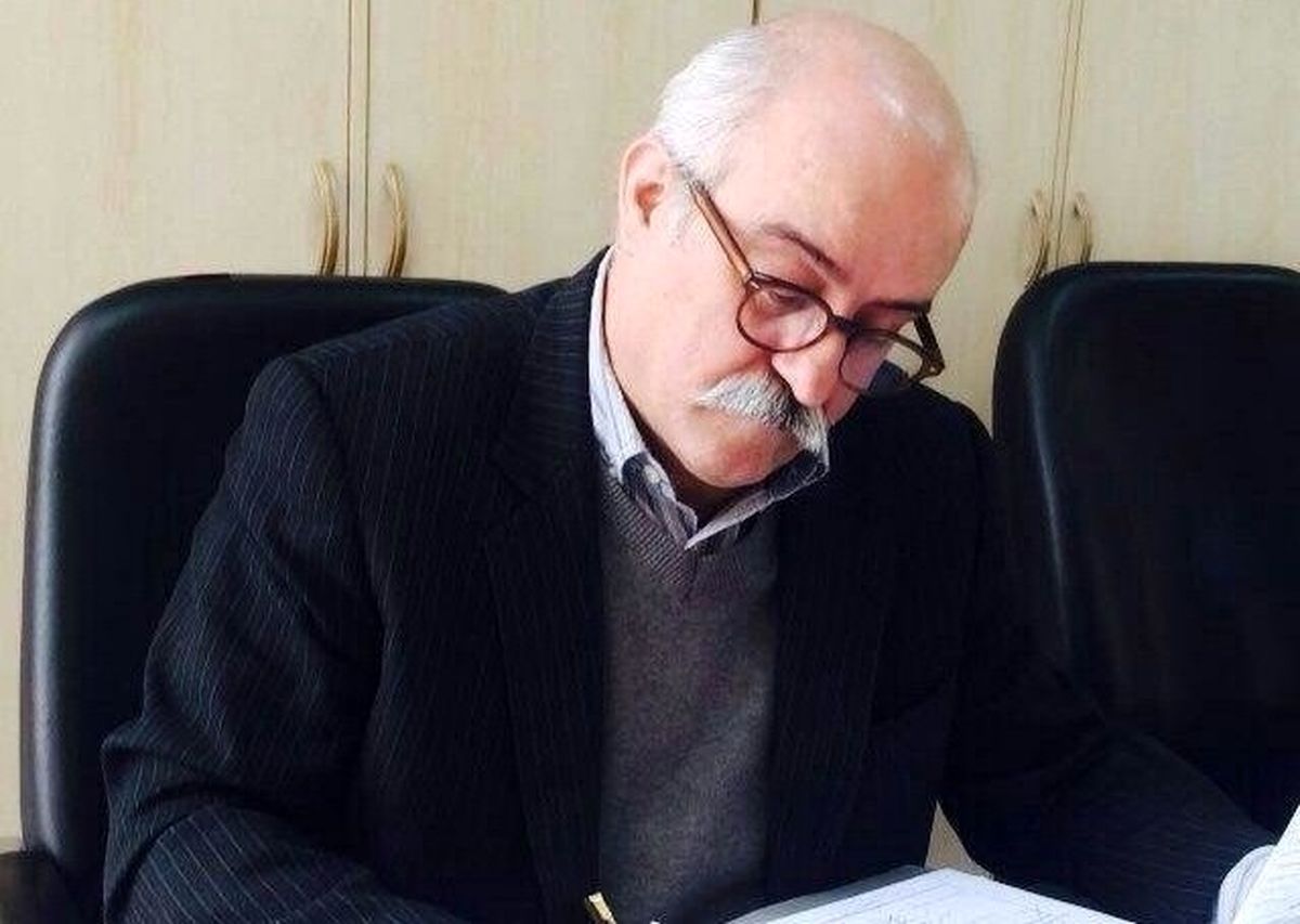 کانون های وکلا ملزم هستند به افراد مشمول بدون شرکت در آزمون هم پروانه وکالت بدهند/ این امتیاز را نمایندگان مجلس برای خود تصویب کردند