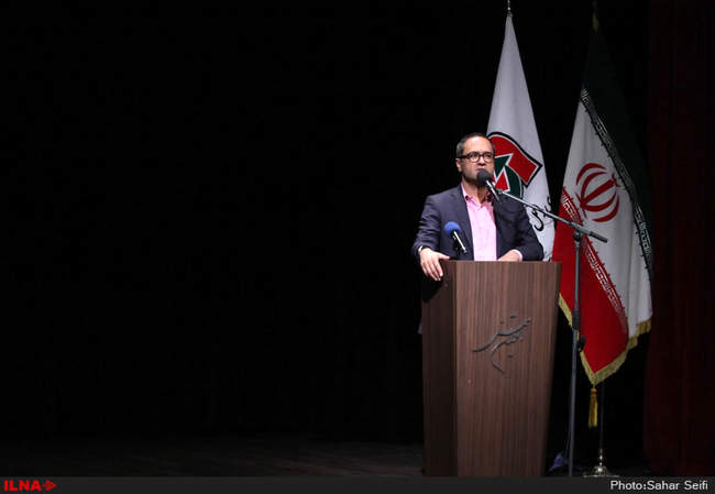 همایش یادمان قربانیان سوانح رانندگی 