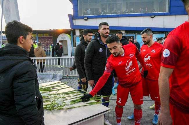 گزارش تصویری نیمه اول بازی استقلال و تراکتور