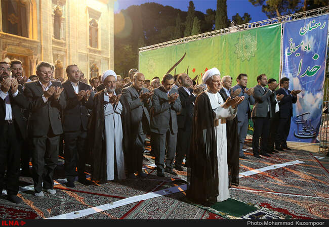 مراسم افطاری دوازدهمین روز ماه مبارک رمضان با حضور آیت الله هاشمی رفسنجانی