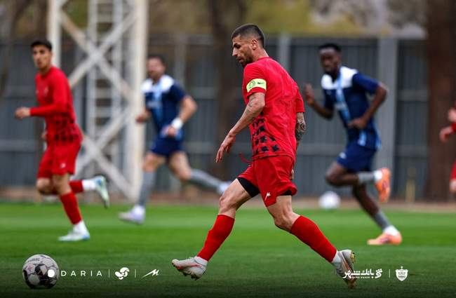 گزارش تصویری دیدار دوستانه پرسپولیس و گل‌گهر 