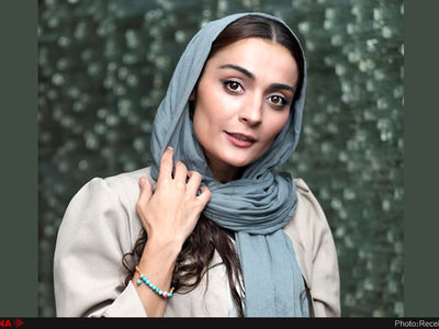 السا فیروزآذر کارگردان تئاتر شد/آغاز همکاری شهرزاد و فروید 