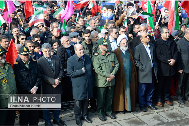 حضور حماسی مردم استان گیلان ( رشت ) در راهپیمایی ۲۲بهمن