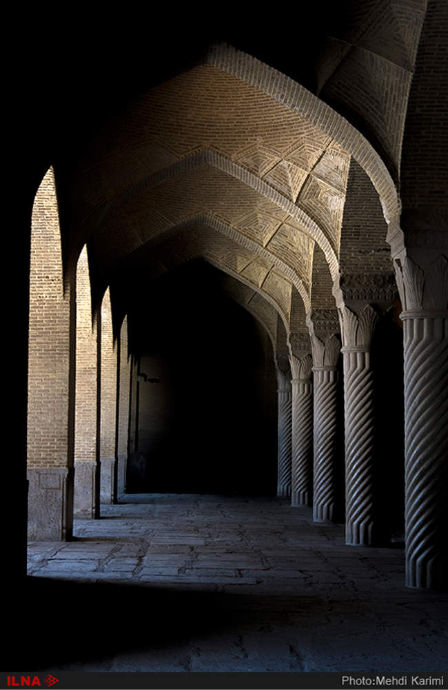 ایران زیبا / معماری باشکوه مسجد وکیل ، یادگاری از دوره زندیه در شیراز�
