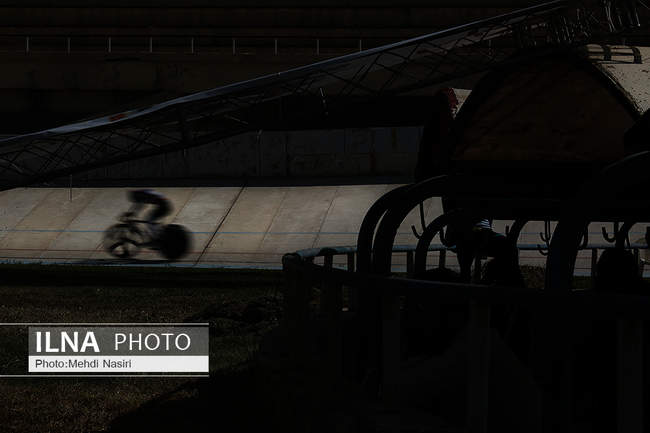 مسابقات لیگ برتر دوچرخه‌سواری پیست سرعت بانوان