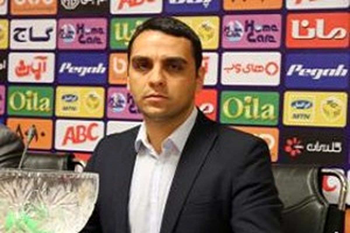 فتاحی: چهارشنبه نشست هم اندیشی سرمربیان لیگ برتر برگزار می شود