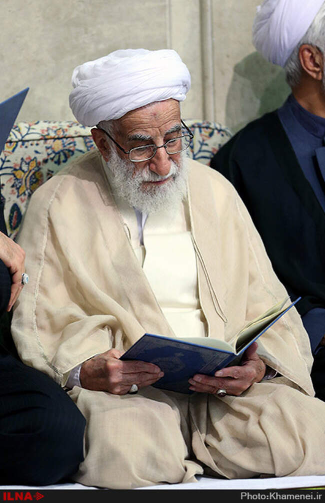 مراسم بزرگداشت جان‌باختگان فاجعه‌ی منا با حضور رهبر انقلاب