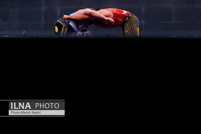 گزارش تصویری از رقابت‌های کشتی تعیین پهلوان سال ۱۴۰۴