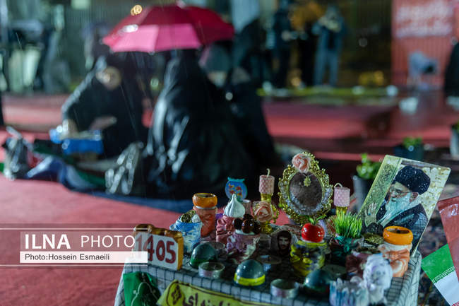 لحظه تحویل سال ۱۴۰۵ در میدان انقلاب