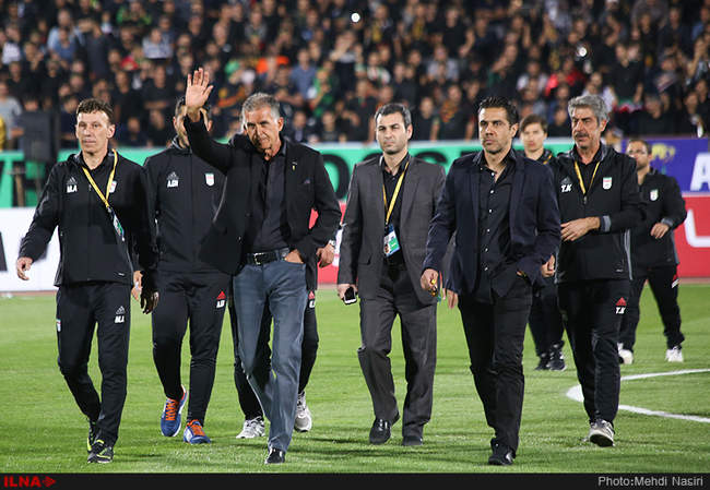 مسابقه فوتبال بین دوتیم ایران و کره جنوبی