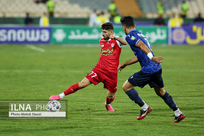 دیدار تیمهای فوتبال پرسپولیس تهران و گل‌گهر سیرجان