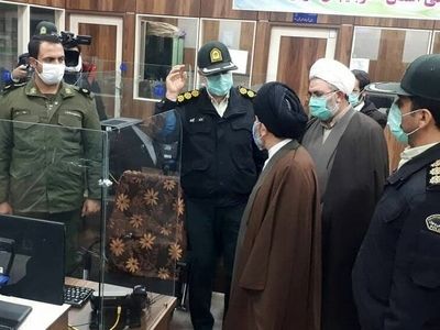بازدید شبانه نماینده ولی فقیه در آذربایجان غربی از مراکز پلیس
