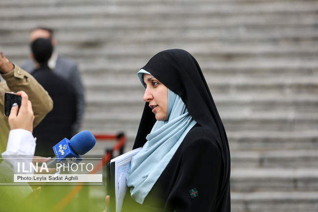 حاشیه جلسه هیات دولت - ۷ آذر