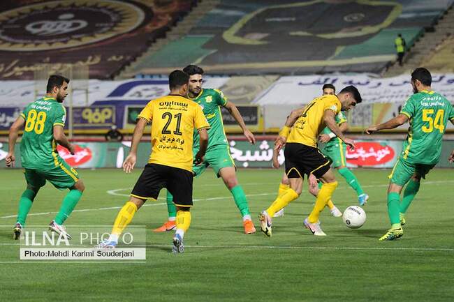 برد قاطع سپاهان برابر صنعت نفت آبادان 