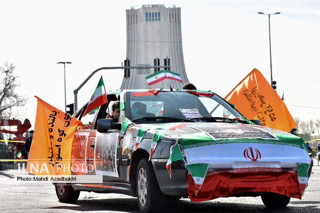 راهپیمایی نمادین سالگرد پیروزی انقلاب اسلامی در تهران / 2