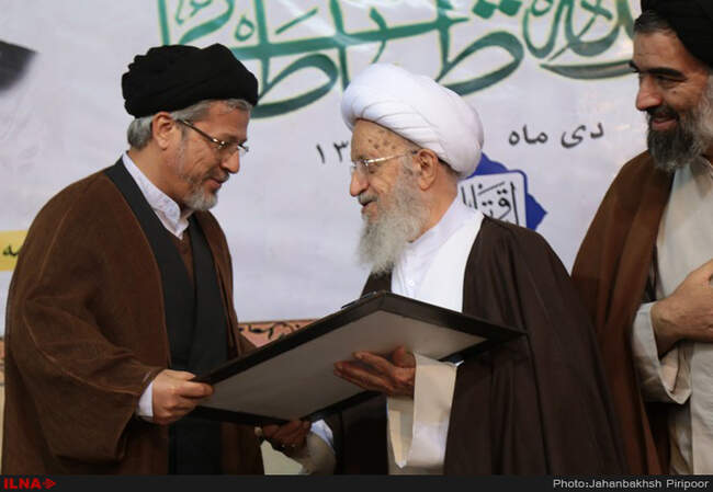 نشست انجمن علمی ارتباطات وتبلیغ حوزه علمیه با حضورآیت الله مکارم شیرازی