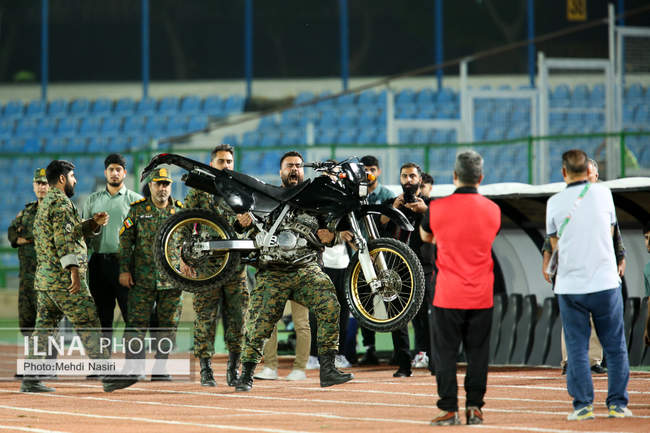 گزارش تصویری دیدار پرسپولیس و گل گهر سیرجان