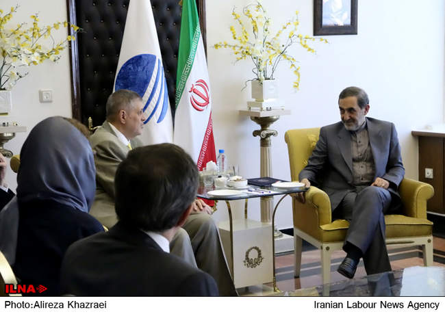  دیدار نماینده ویژه دبیرکل سازمان ملل در امور عراق با ولایتی 