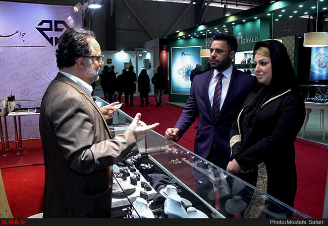 افتتاح نمایشگاه عیدانه صنایع دستی با حضور زهرا احمدی پور، رییس سازمان میراث فرهنگی، صنایع دستی و گردشگری