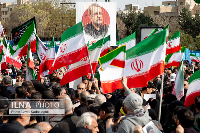 مراسم تشییع پیکر مطهر شهدای ناوشکن دنا / 1