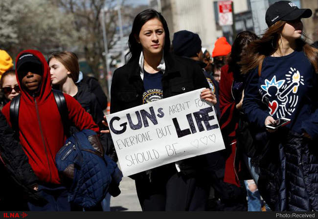 تظاهرات سراسری در اعتراض به حمل اسلحه در آمریکا