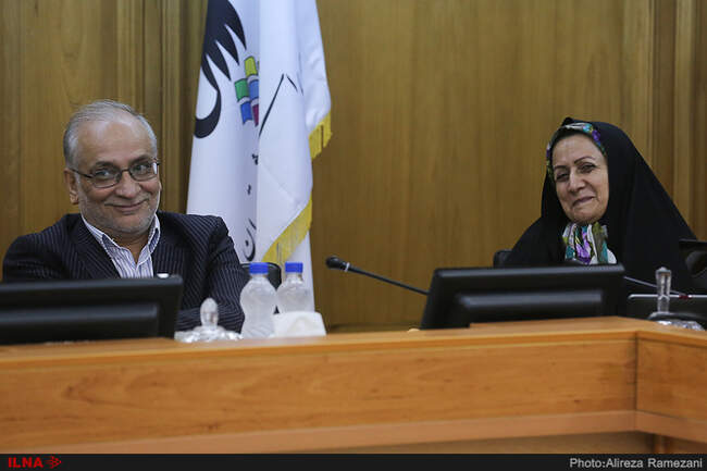 آخرین جلسه ارایه برنامه کاندیداهای شهرداری 