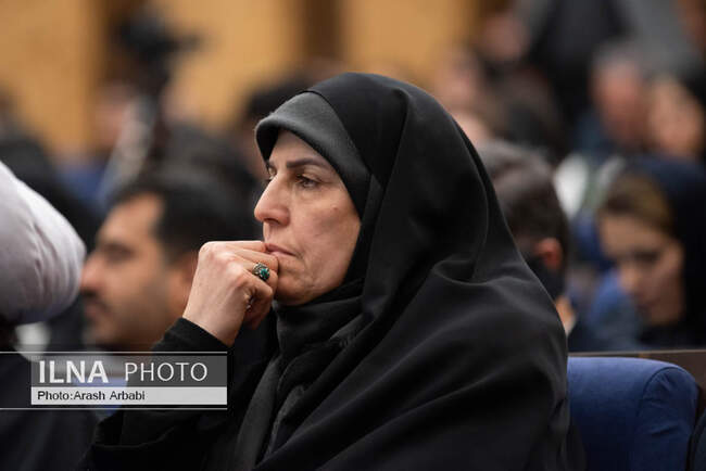  شهیندخت مولاوردی-عضو هیات پیگیری قانون اساسی