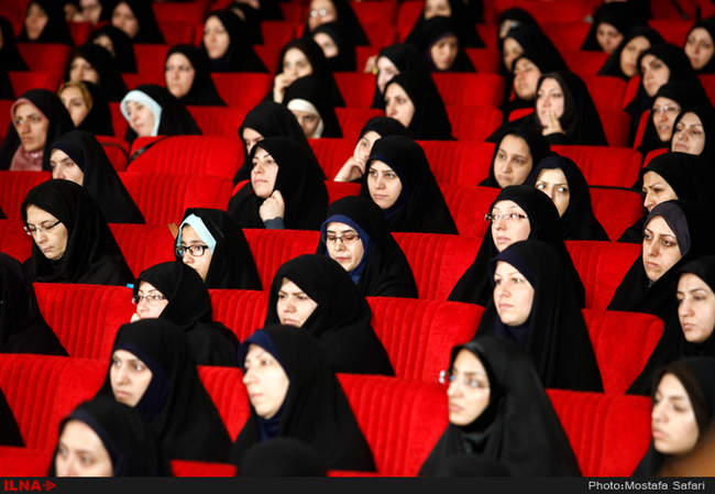 نخستین جشنواره چادرهای آسمانی