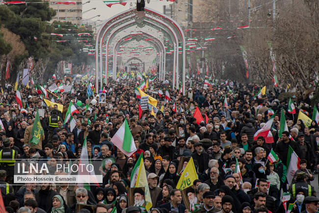 راه پیمایی 22 بهمن