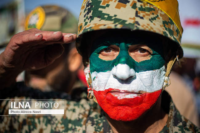 راهپیمایی ۱۳ آبان در قزوین به روایت تصویر