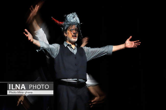  نمایش «آماس» به کارگردانی آرش سنجابی 