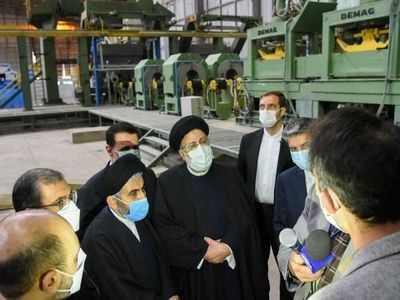 رئیسی از فولاد ارومیه بازدید کرد